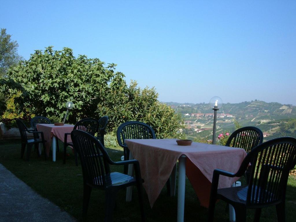 Agriturismo Cascina Vrona Villa Monteu Roero Eksteriør billede